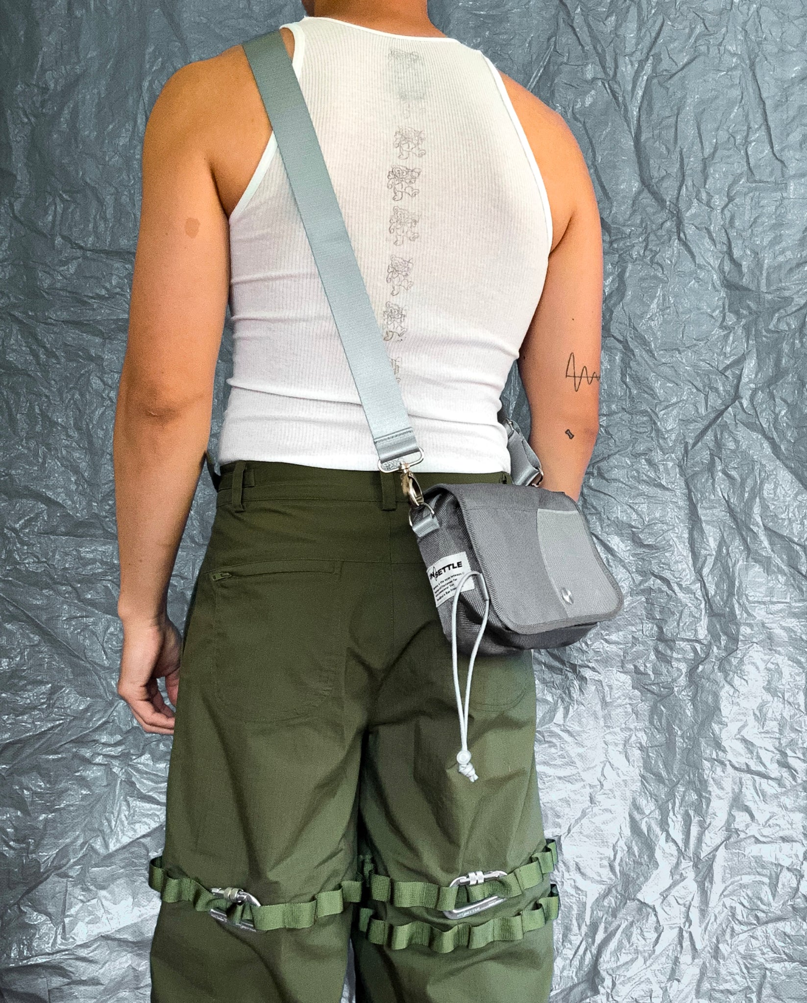 Frequency Mini Messenger/Frame Bag